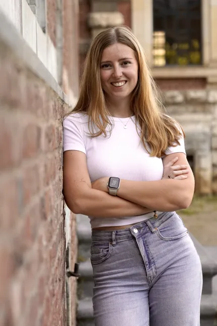 <p><strong>Mia Forg</strong></p>